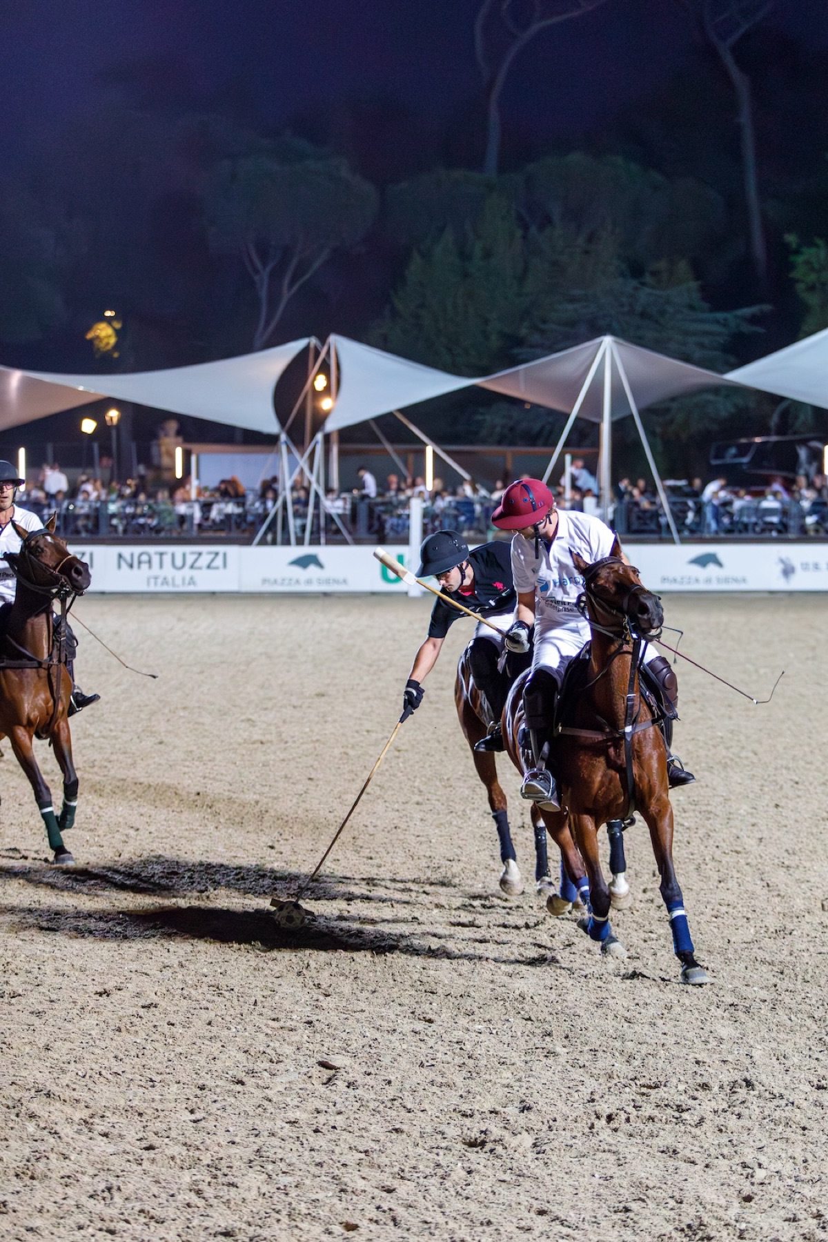 Arena polo a Piazza di Siena, Roma